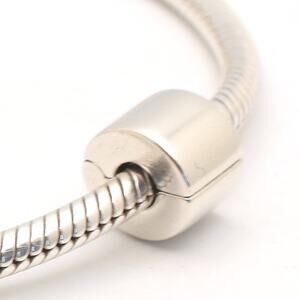 Authentic PANDORA Smooth Plain Clip - 790138